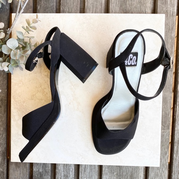 90s black chunky heels